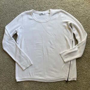 ViNCE Sz S White Fine Ribbed Pointelle Pattern  12” Side Zipper Stretch Knit Top